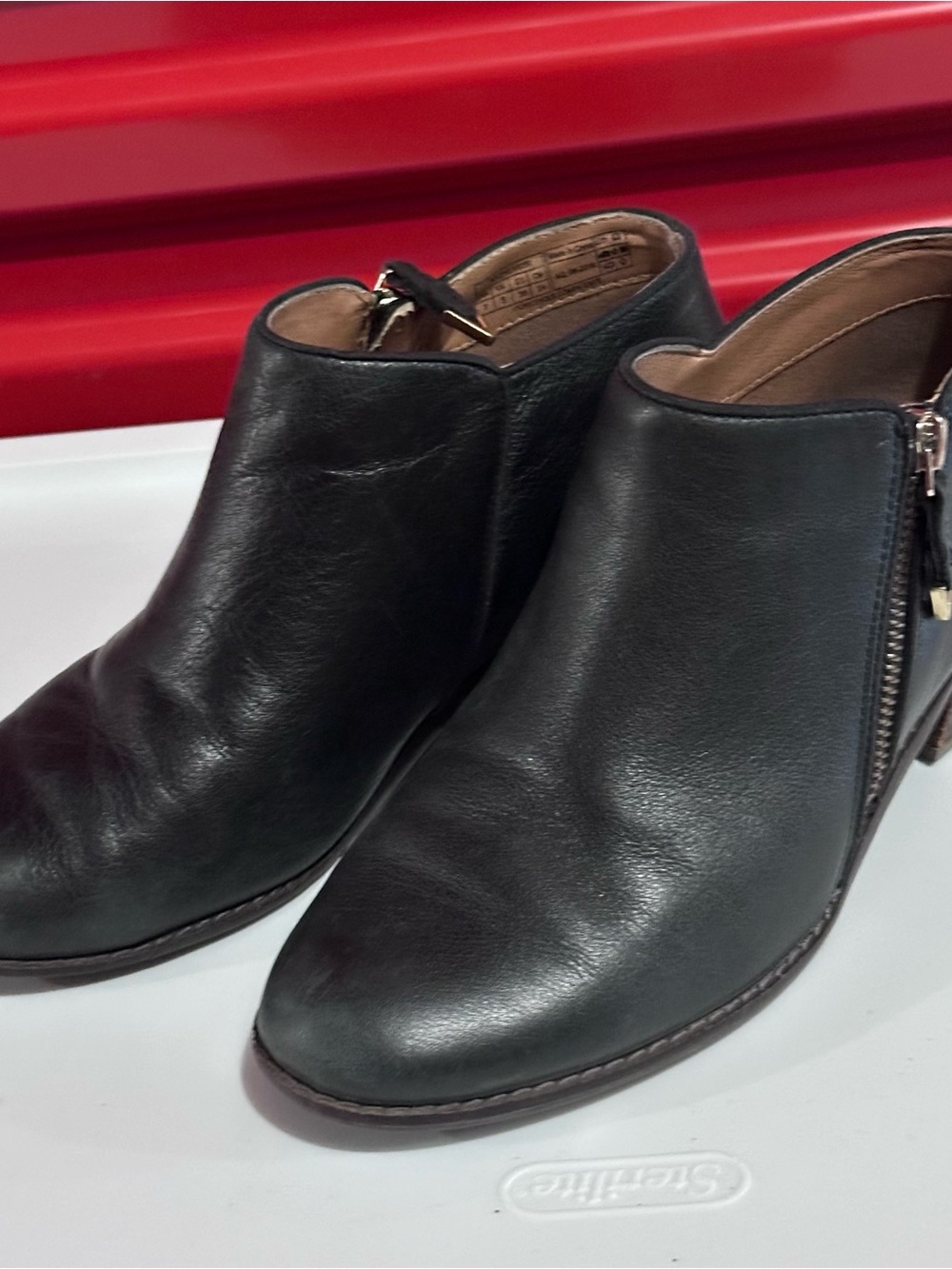 Vionic Women's Black Leather Ankle Booties - Classic Zip Side
